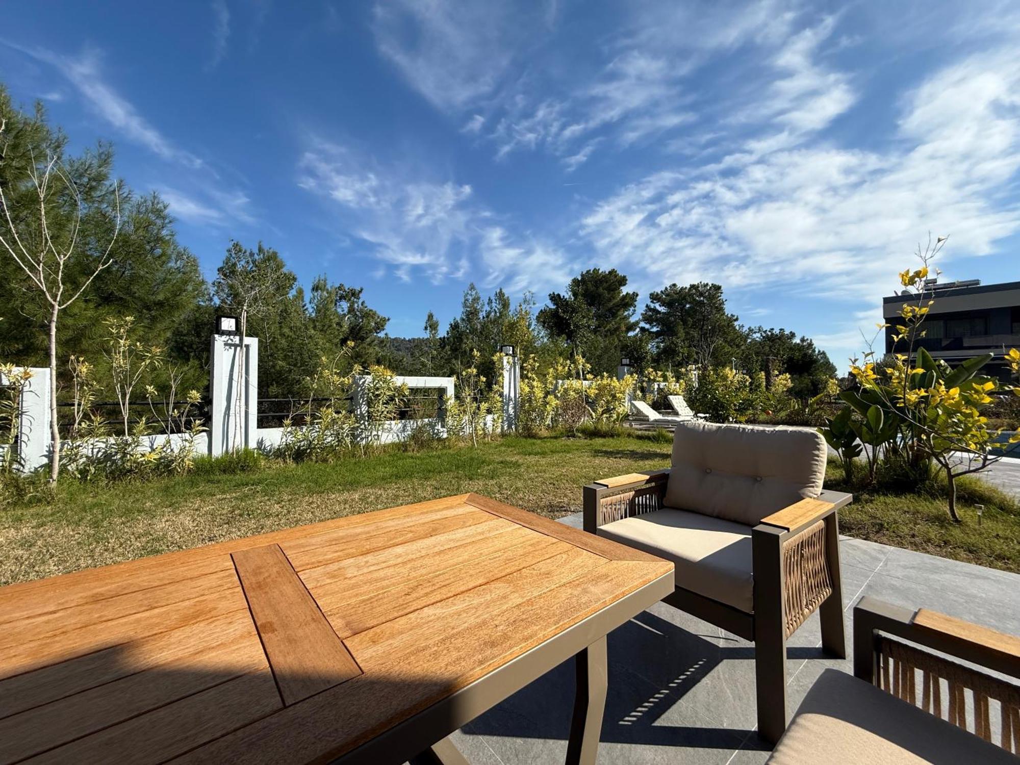 Villa Canyon Goeynuek Kemer With Pool