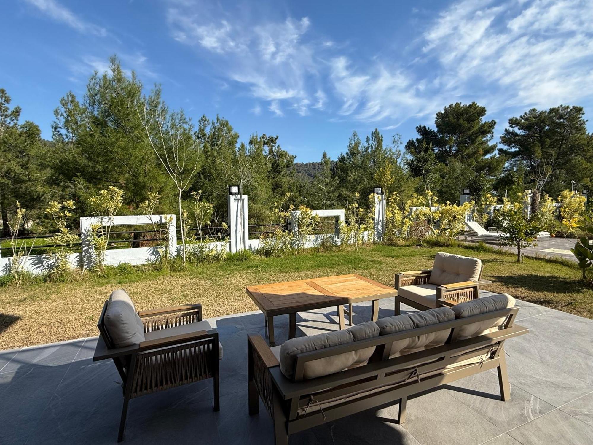 Villa Canyon Goeynuek Kemer With Pool *